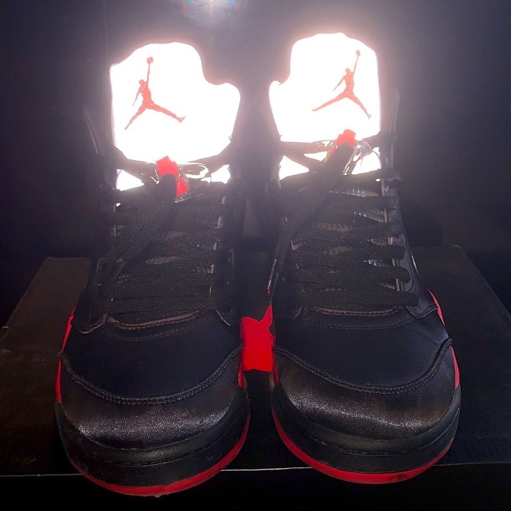 Jordan 5 Satin